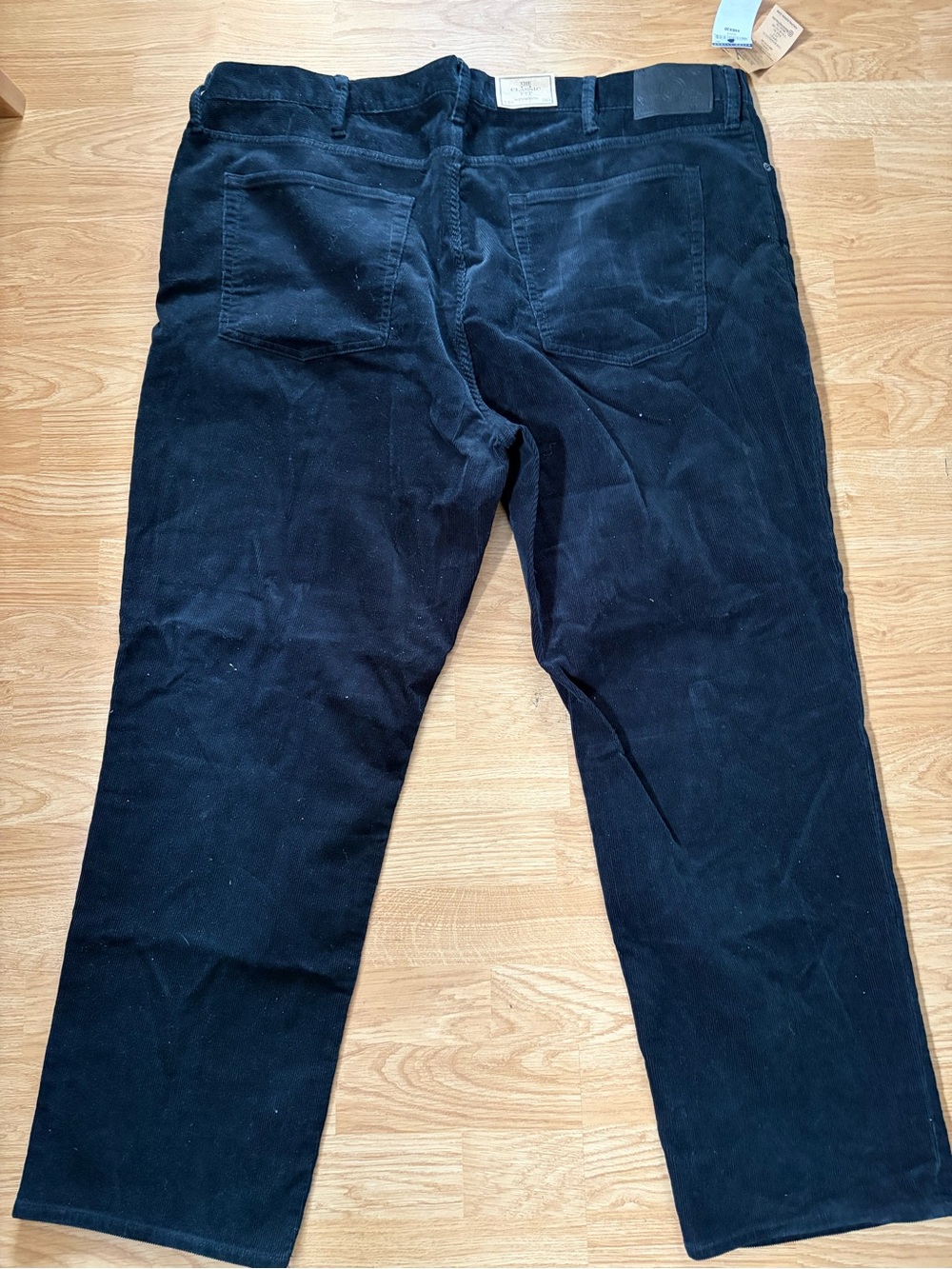 New w tags Polo Ralph Lauren Classic Fit black corduroy pants. 44Bx 30 - Picture 4 of 7